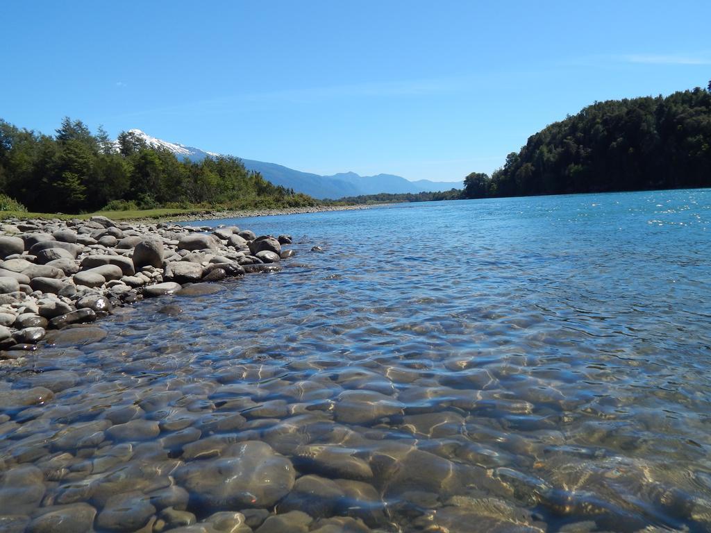 Cabanas Nutrias Patagonicas Puelo River Extérieur photo