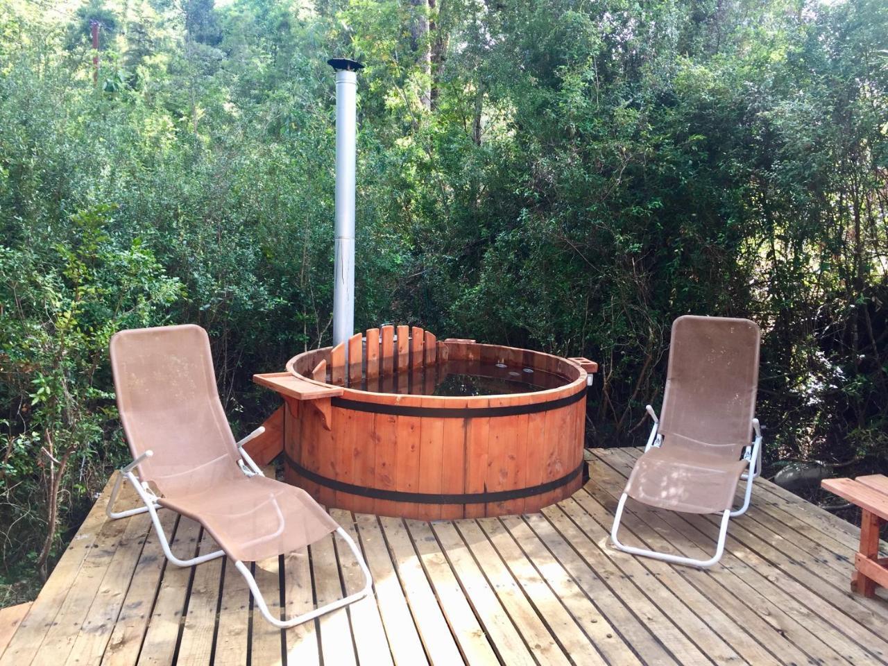 Cabanas Nutrias Patagonicas Puelo River Extérieur photo