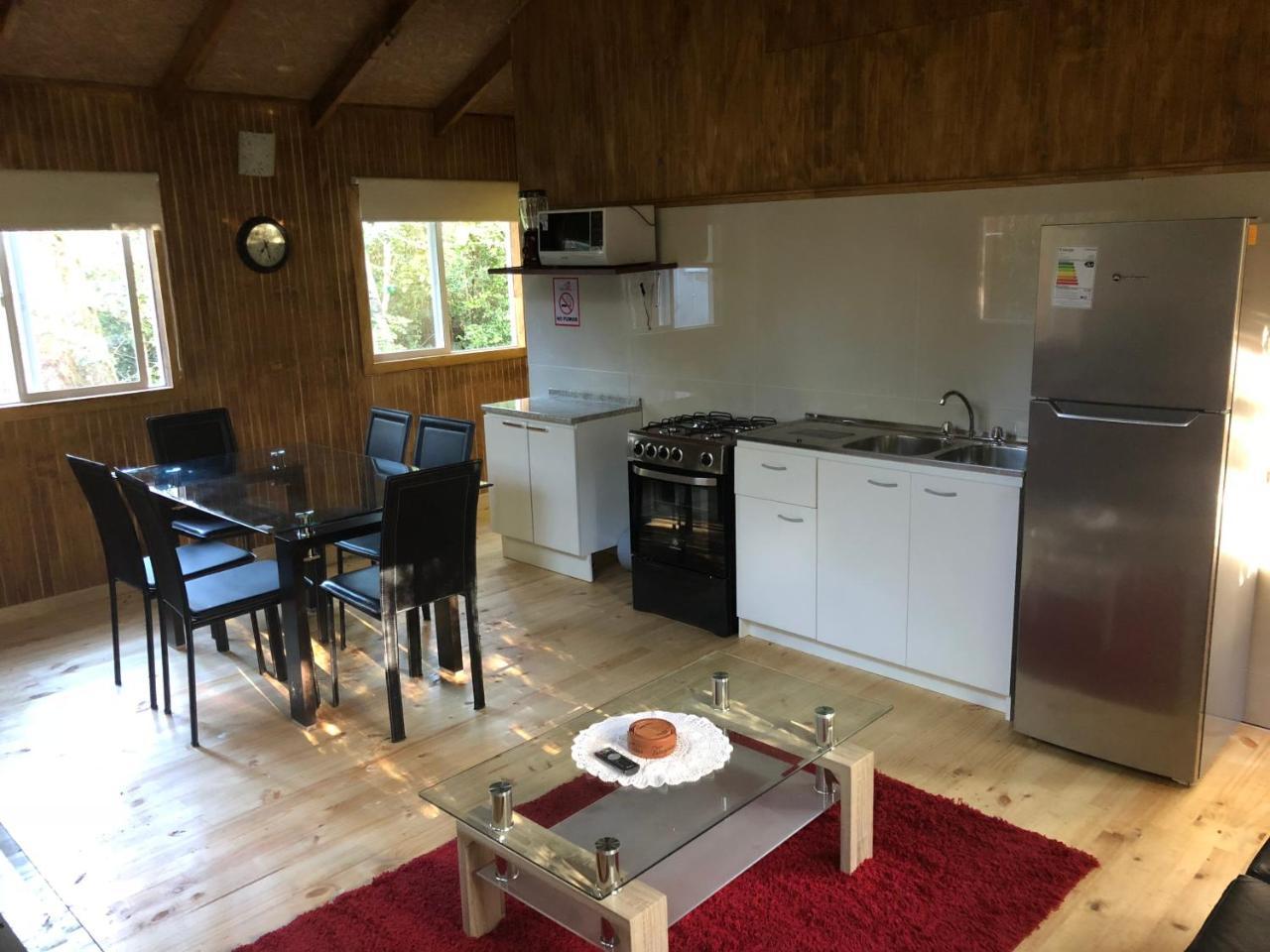 Cabanas Nutrias Patagonicas Puelo River Extérieur photo